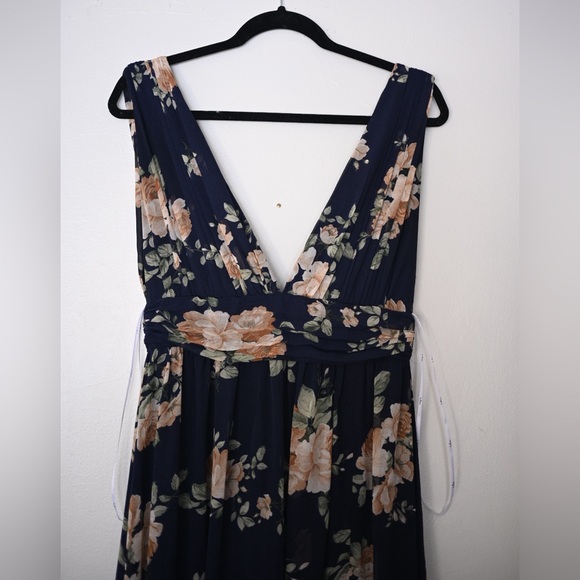Lulus Heavenly Hues Navy Blue Floral Print Maxi Event Dress - Womens Medium- 6/8 - Picture 10 of 14